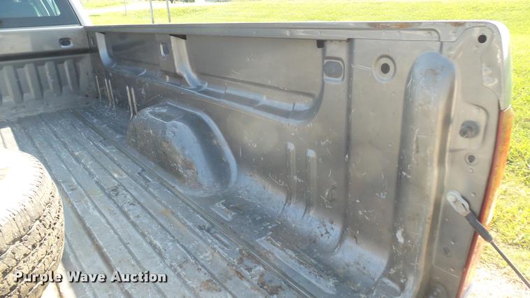 image for item DB3439 2014 Chevrolet Silverado 2500HD Crew Cab pickup truck