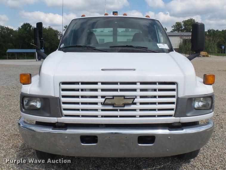 image for item DB3440 2009 Chevrolet C4500 flatbed truck