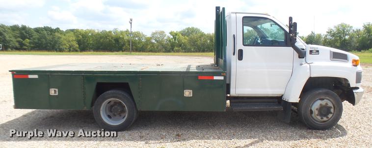 image for item DB3440 2009 Chevrolet C4500 flatbed truck