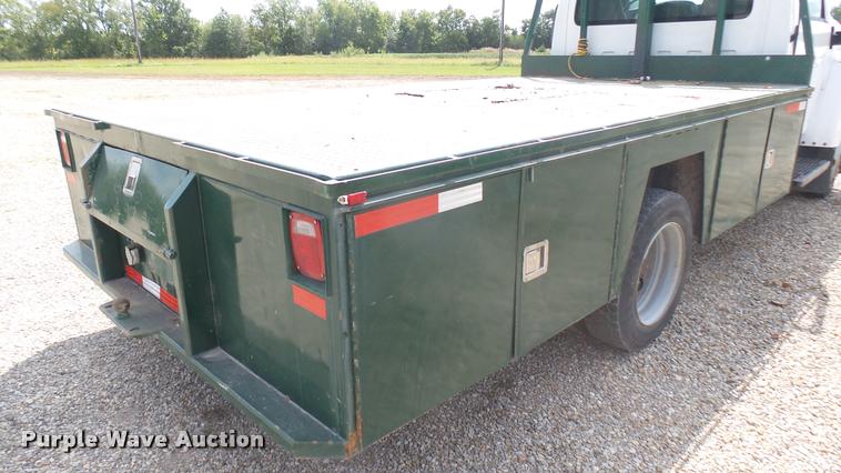 image for item DB3440 2009 Chevrolet C4500 flatbed truck