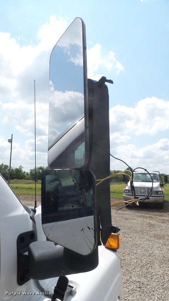 image for item DB3440 2009 Chevrolet C4500 flatbed truck