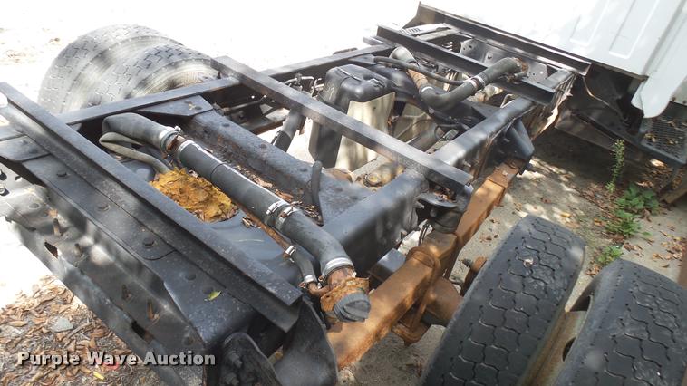 image for item DB3441 2003 GMC C4500 truck cab and chassis