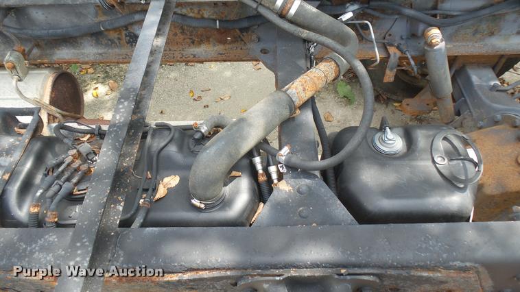 image for item DB3441 2003 GMC C4500 truck cab and chassis