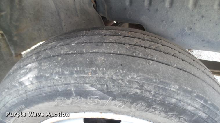 image for item DB3441 2003 GMC C4500 truck cab and chassis