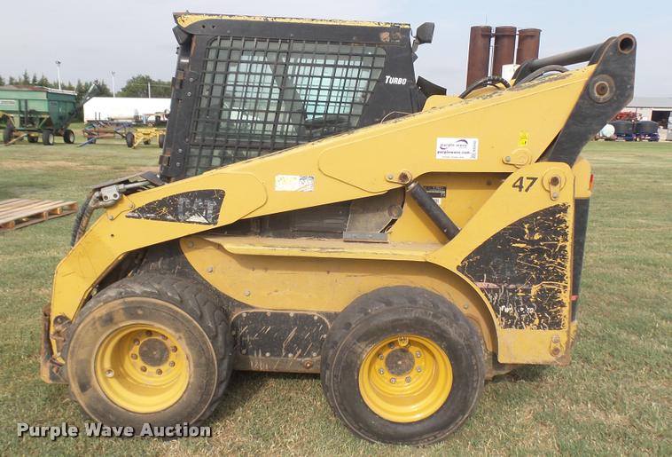 image for item DB3442 2007 Caterpillar 268B skid steer
