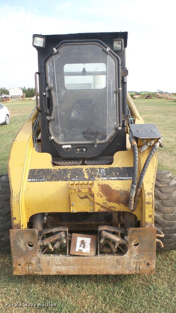image for item DB3442 2007 Caterpillar 268B skid steer