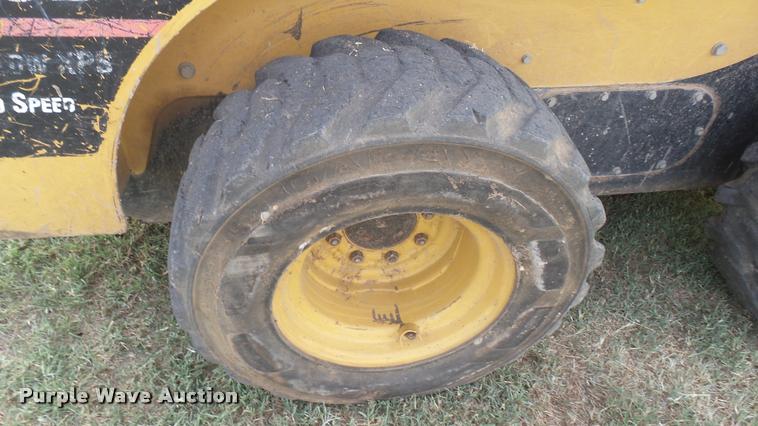 image for item DB3442 2007 Caterpillar 268B skid steer