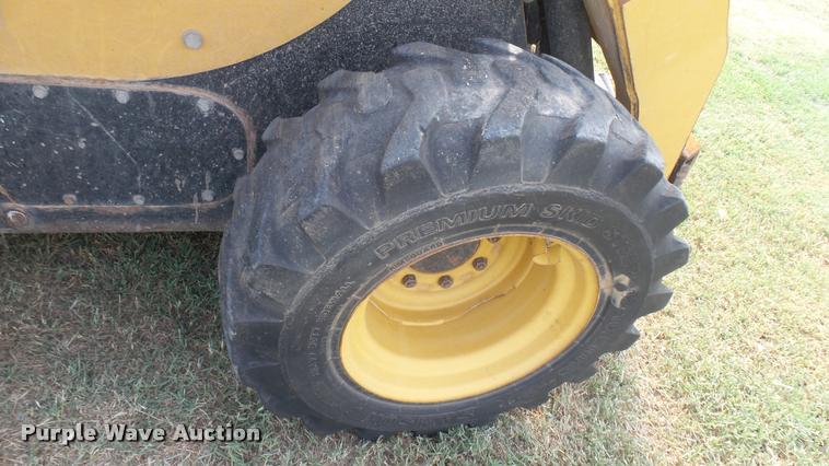 image for item DB3442 2007 Caterpillar 268B skid steer