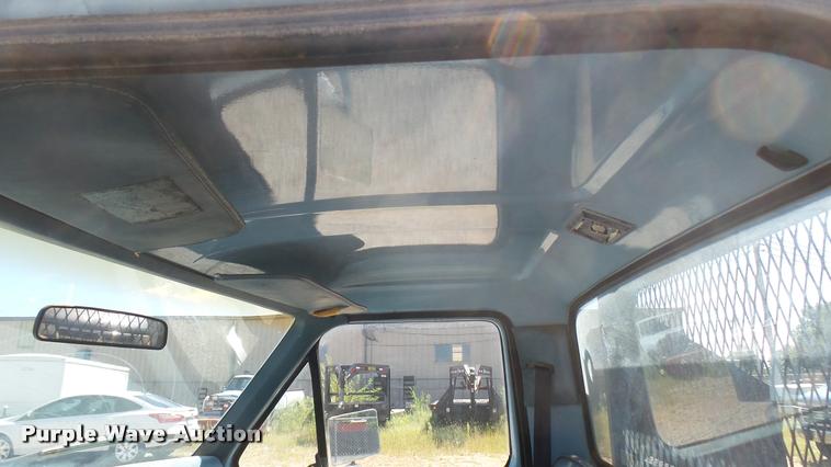 image for item DB3446 1980 Ford F150 flatbed pickup truck