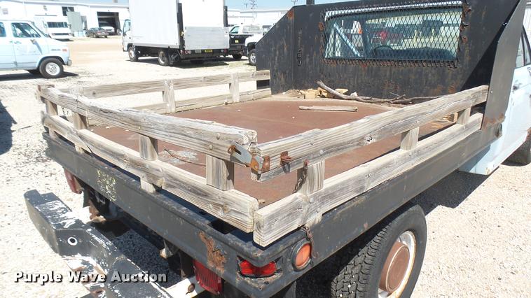 image for item DB3446 1980 Ford F150 flatbed pickup truck
