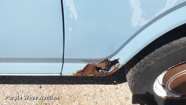 image for item DB3446 1980 Ford F150 flatbed pickup truck