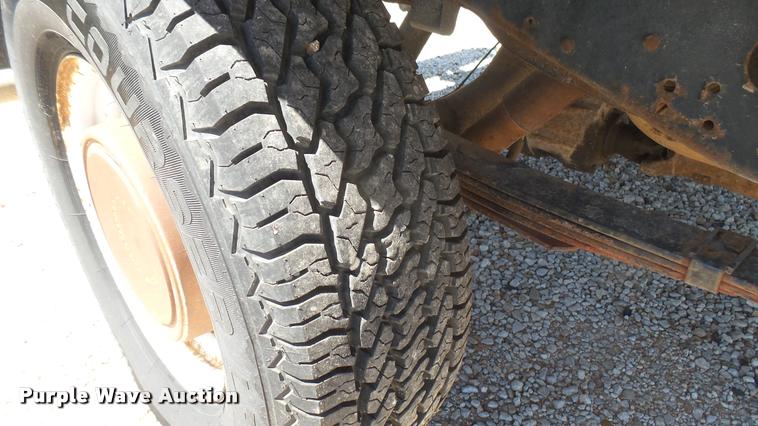 image for item DB3446 1980 Ford F150 flatbed pickup truck