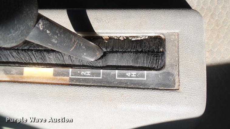 image for item DB3451 1996 Chevrolet 3500 bucket truck