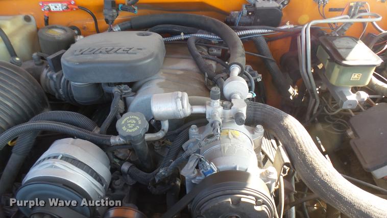 image for item DB3451 1996 Chevrolet 3500 bucket truck