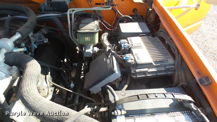 image for item DB3451 1996 Chevrolet 3500 bucket truck