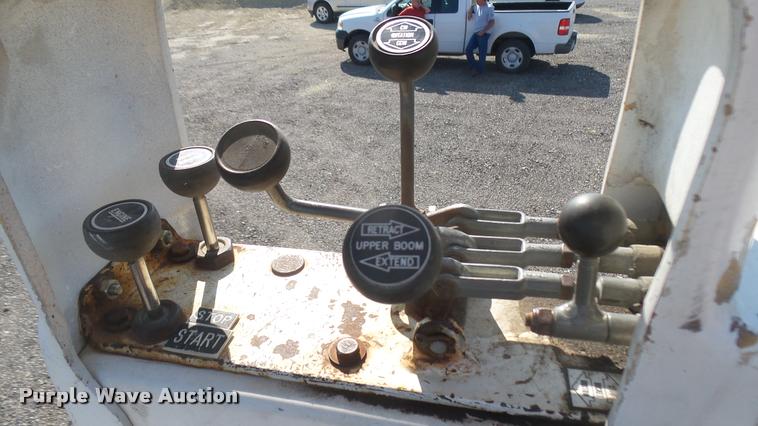 image for item DB3451 1996 Chevrolet 3500 bucket truck