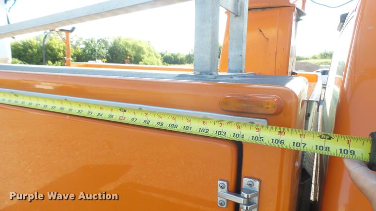 image for item DB3451 1996 Chevrolet 3500 bucket truck