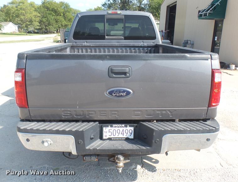 image for item DB3455 2010 Ford F250 Super Duty SuperCab pickup truck