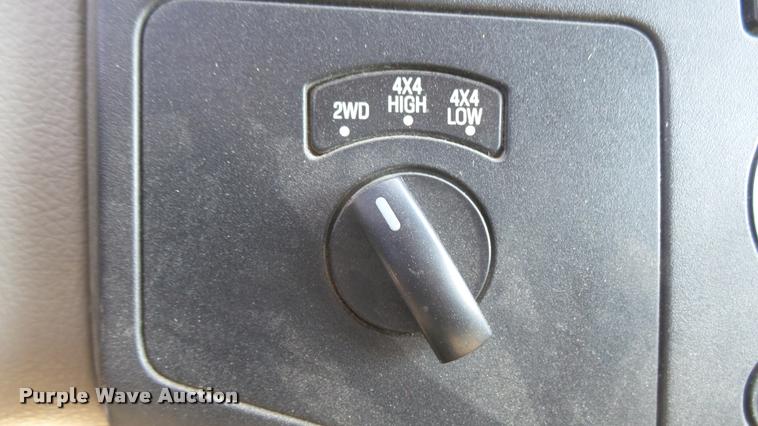 image for item DB3455 2010 Ford F250 Super Duty SuperCab pickup truck