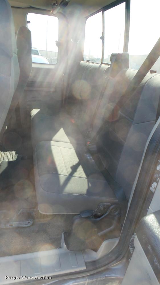 image for item DB3455 2010 Ford F250 Super Duty SuperCab pickup truck