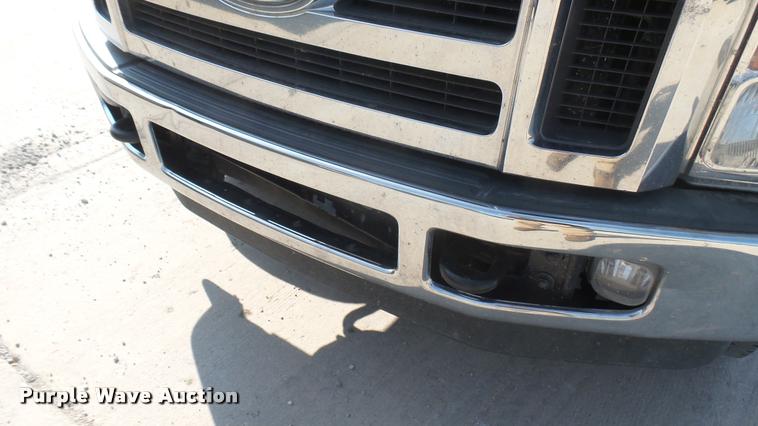 image for item DB3455 2010 Ford F250 Super Duty SuperCab pickup truck