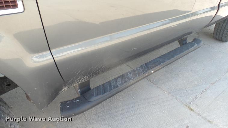 image for item DB3455 2010 Ford F250 Super Duty SuperCab pickup truck