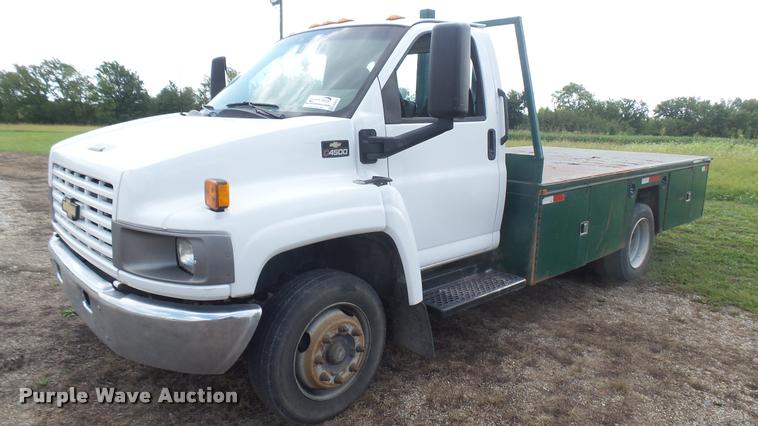 image for item DB3473 2009 Chevrolet C4500 flatbed truck