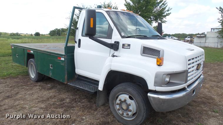 image for item DB3473 2009 Chevrolet C4500 flatbed truck