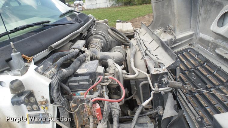 image for item DB3473 2009 Chevrolet C4500 flatbed truck