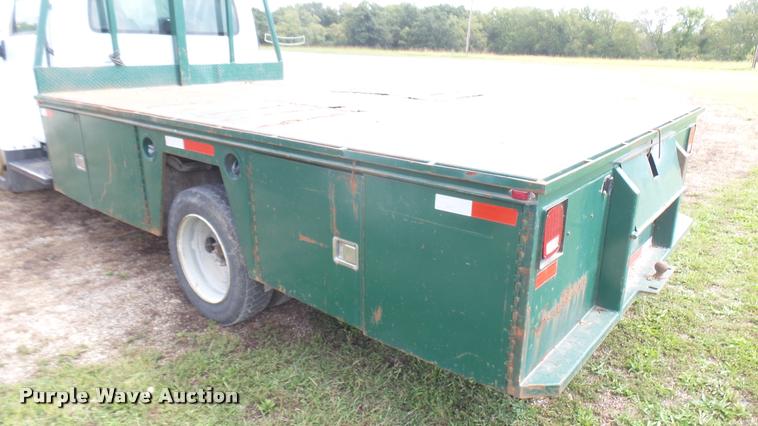 image for item DB3473 2009 Chevrolet C4500 flatbed truck