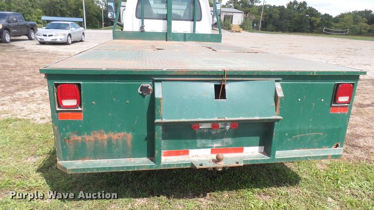 image for item DB3473 2009 Chevrolet C4500 flatbed truck
