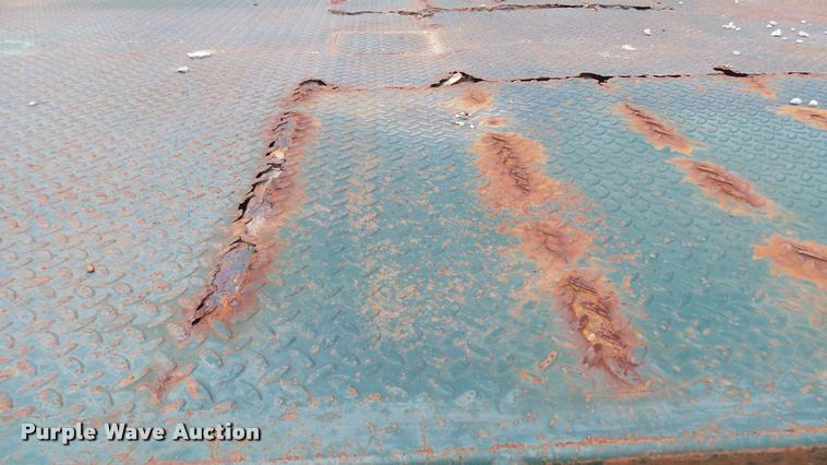 image for item DB3473 2009 Chevrolet C4500 flatbed truck