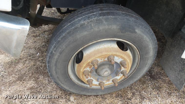 image for item DB3473 2009 Chevrolet C4500 flatbed truck