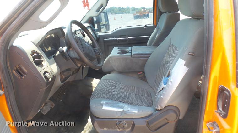 image for item DB3486 2013 Ford F250 Super Duty SuperCab pickup truck