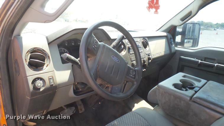 image for item DB3486 2013 Ford F250 Super Duty SuperCab pickup truck