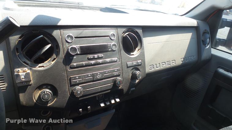 image for item DB3486 2013 Ford F250 Super Duty SuperCab pickup truck