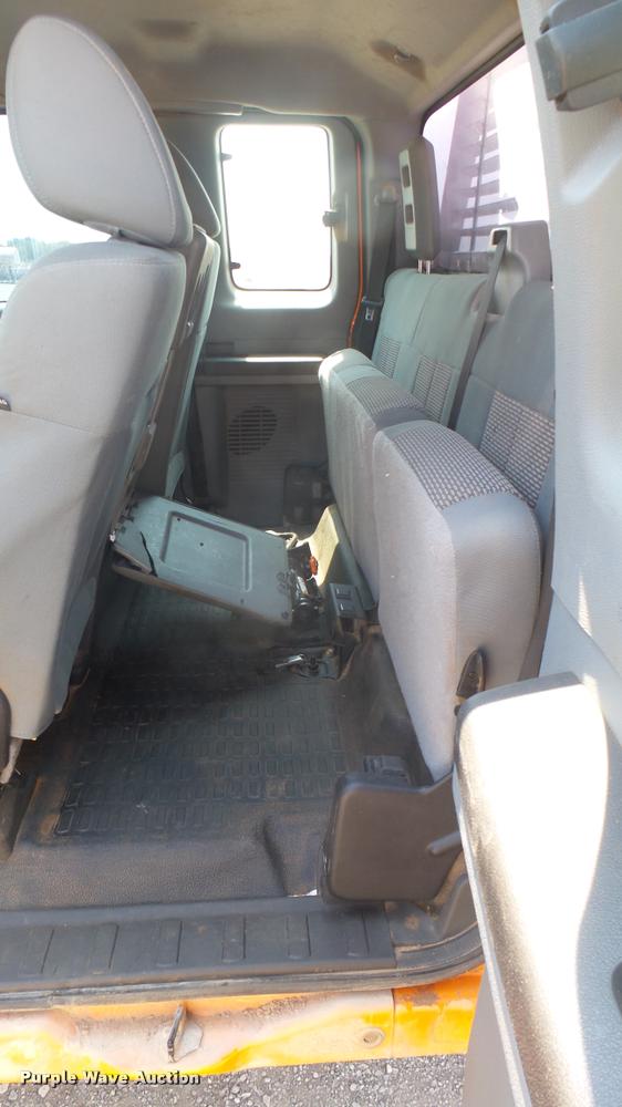 image for item DB3486 2013 Ford F250 Super Duty SuperCab pickup truck