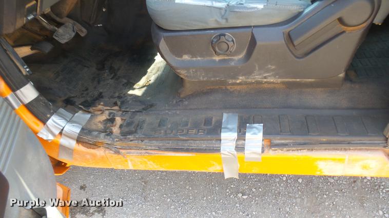 image for item DB3486 2013 Ford F250 Super Duty SuperCab pickup truck