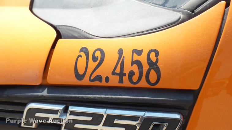 image for item DB3486 2013 Ford F250 Super Duty SuperCab pickup truck