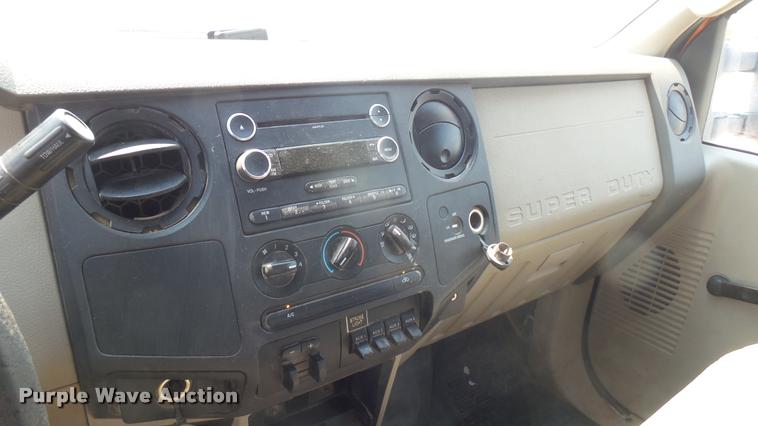 image for item DB3488 2010 Ford F250 Super Duty SuperCab pickup truck