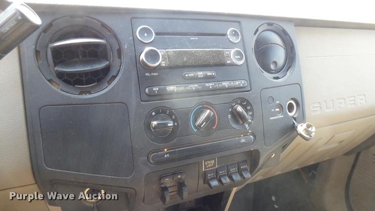 image for item DB3488 2010 Ford F250 Super Duty SuperCab pickup truck