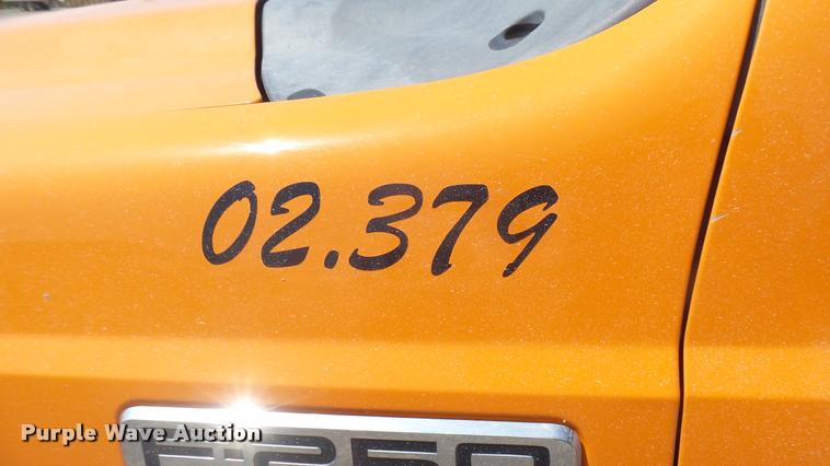 image for item DB3488 2010 Ford F250 Super Duty SuperCab pickup truck