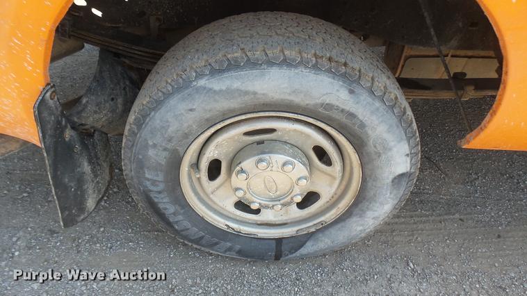 image for item DB3488 2010 Ford F250 Super Duty SuperCab pickup truck