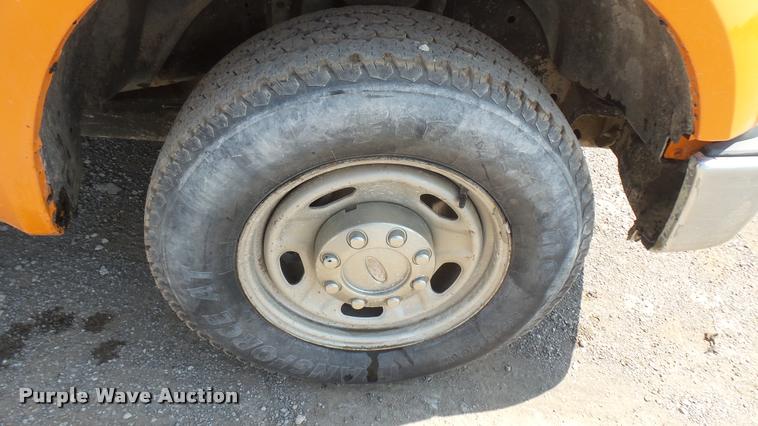 image for item DB3488 2010 Ford F250 Super Duty SuperCab pickup truck