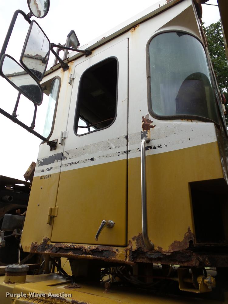 image for item DB4115 Ag-Chem TerraGator 1844 self-propelled applicator