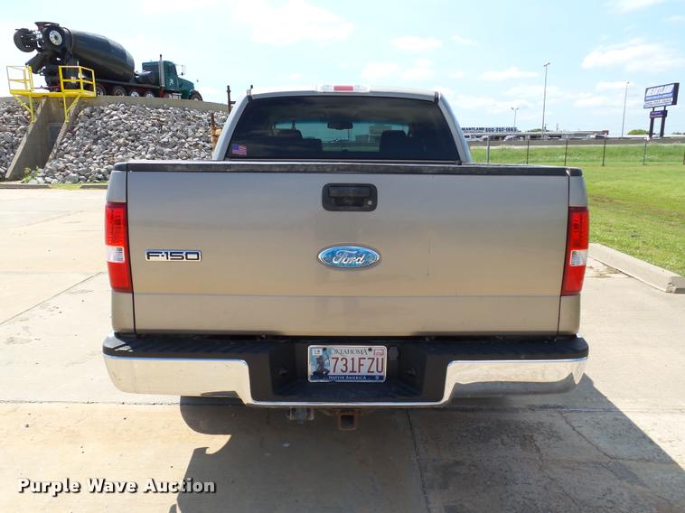 image for item DB4123 2006 Ford F150 XLT SuperCrew pickup truck