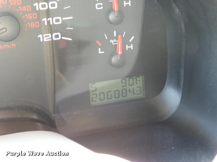 image for item DB4123 2006 Ford F150 XLT SuperCrew pickup truck