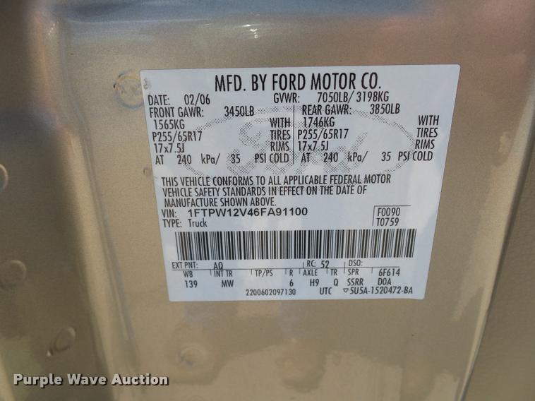 image for item DB4123 2006 Ford F150 XLT SuperCrew pickup truck