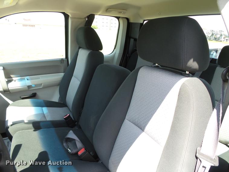 image for item DB4124 2008 Chevrolet Silverado 1500 Ext. Cab pickup truck