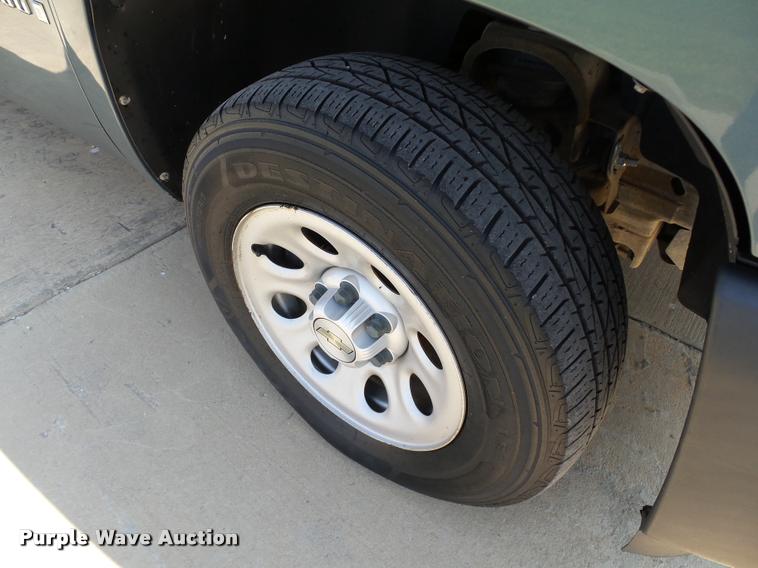 image for item DB4124 2008 Chevrolet Silverado 1500 Ext. Cab pickup truck